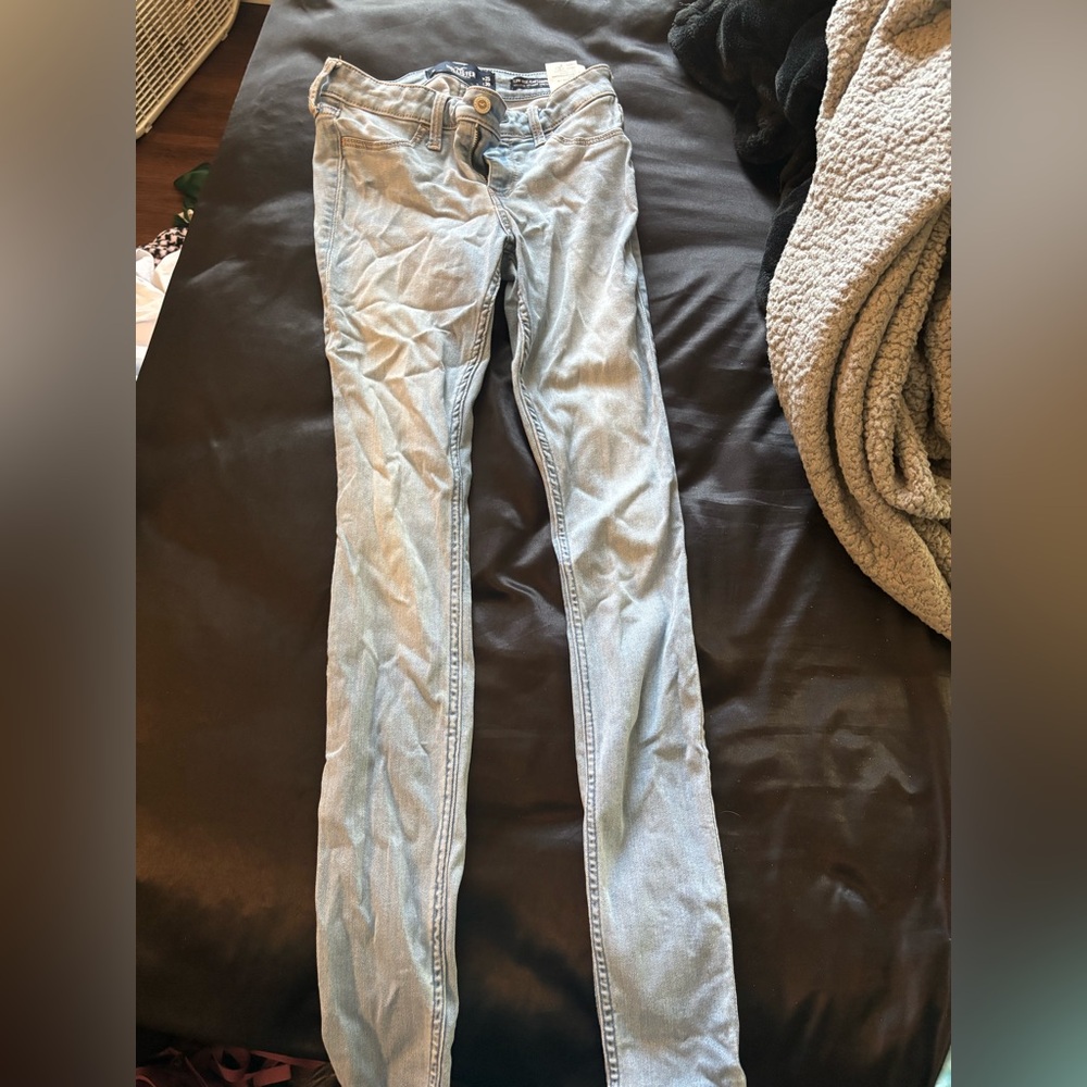 Size 1L Hollister Jean Leggings